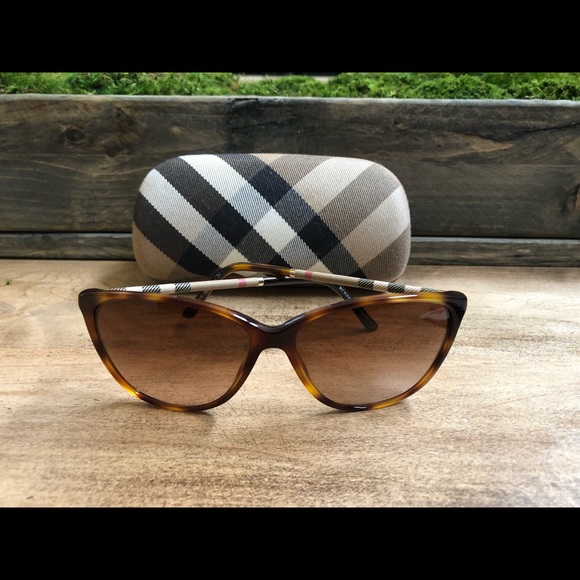 burberry sunglasses be4117